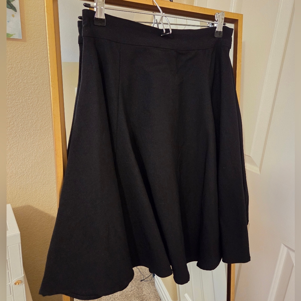 Collectif Skater Skirt In Black Size M UK 12 US 8